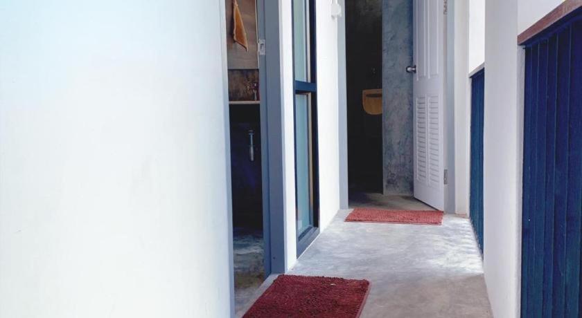 Sleepbox Hostel Suratthani Surat Thani Luaran gambar