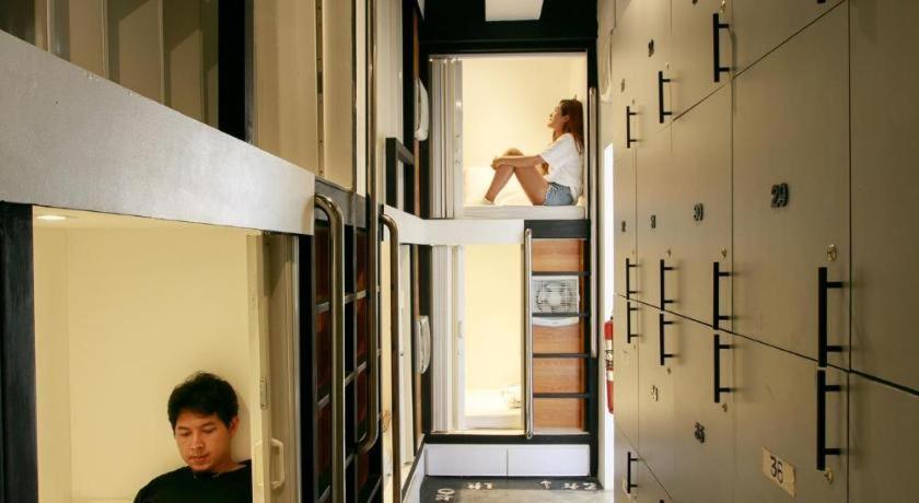 Sleepbox Hostel Suratthani Surat Thani Luaran gambar