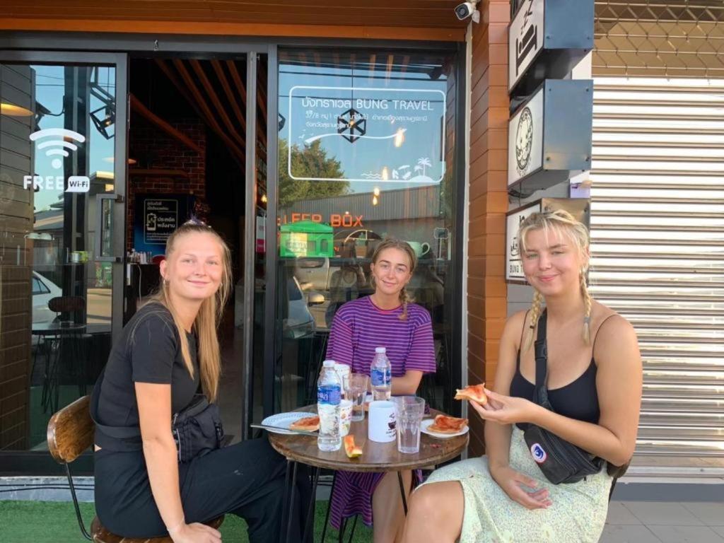 Sleepbox Hostel Suratthani Surat Thani Luaran gambar