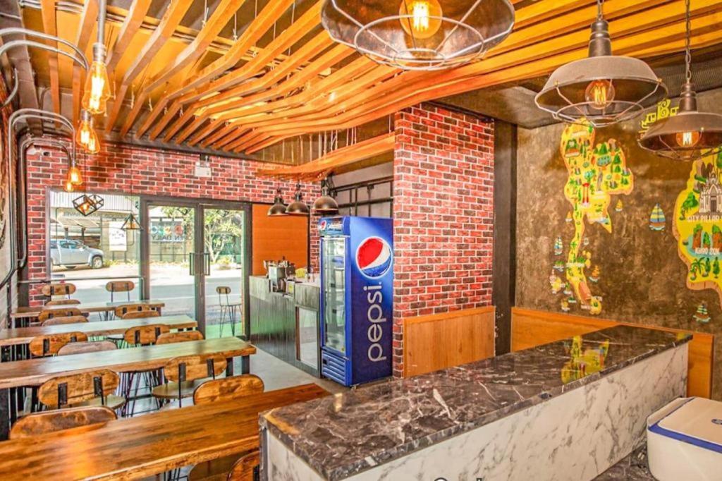 Sleepbox Hostel Suratthani Surat Thani Luaran gambar